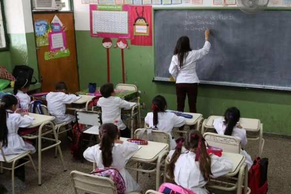 Docentes correntinos piden mejora en ítems por zona de trabajo