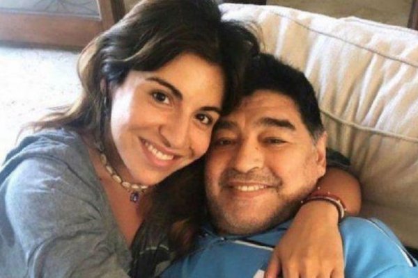 Declararon las hijas de Maradona y apuntaron contra sus médicos personales