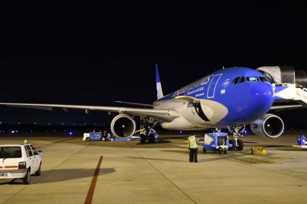 Arribó a Moscú el segundo de los dos vuelos de Aerolíneas que traerán más vacunas