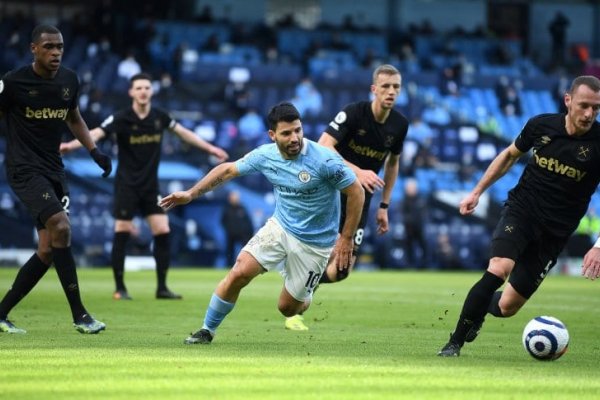 Con la vuelta de Agüero, el City lo ganó gracias a sus centrales