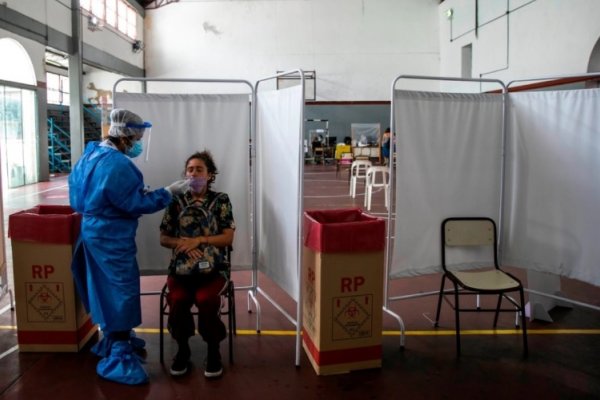 10 muertes y 2.922 nuevos casos de Coronavirus en Argentina