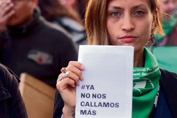 Calladitas somos más lindas