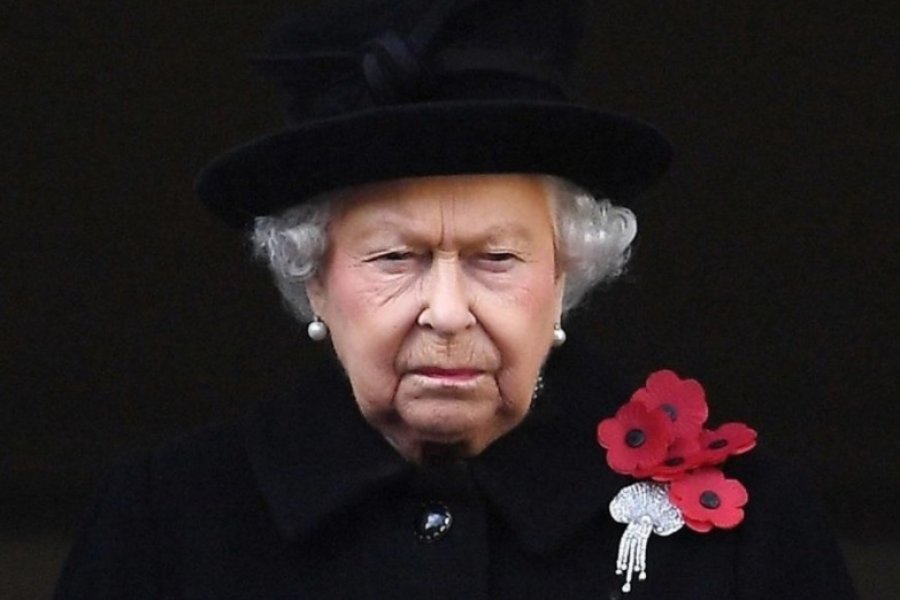 La monarquía británica dice estar "entristecida y preocupada"
