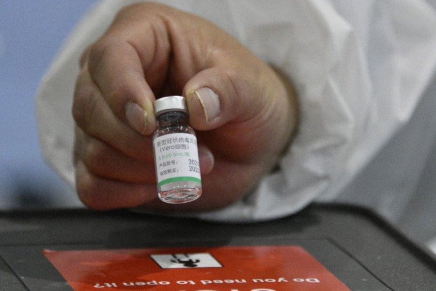 Llegan a la Argentina tres millones de vacunas de Sinopharm
