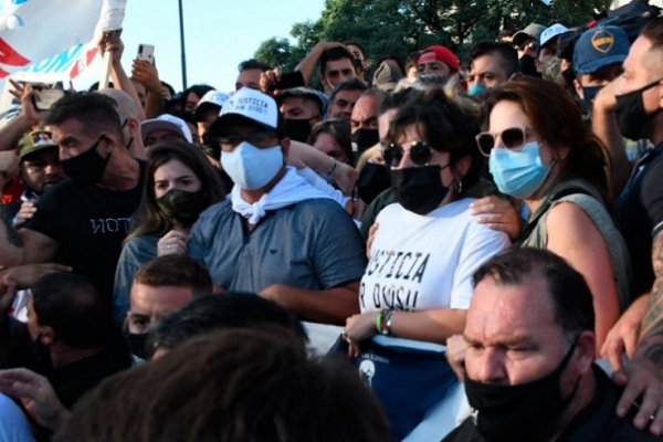 Dalma explicó por qué tuvieron que irse de la marcha: La prensa se nos tiró encima