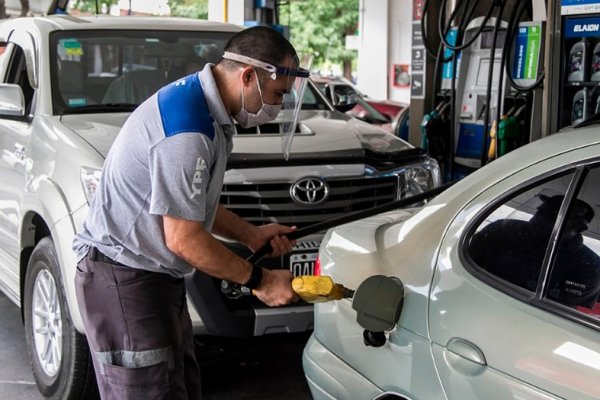 Advierten que antes de fin de año la nafta aumentará