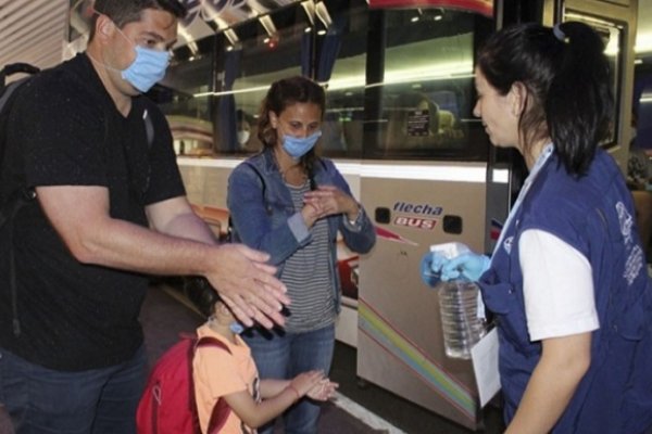 Prorrogaron la emergencia sanitaria y se restringirán viajes desde y hacia zonas afectadas