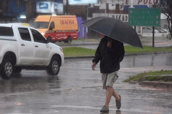 Pronostican precipitaciones de variada intensidad para esta semana