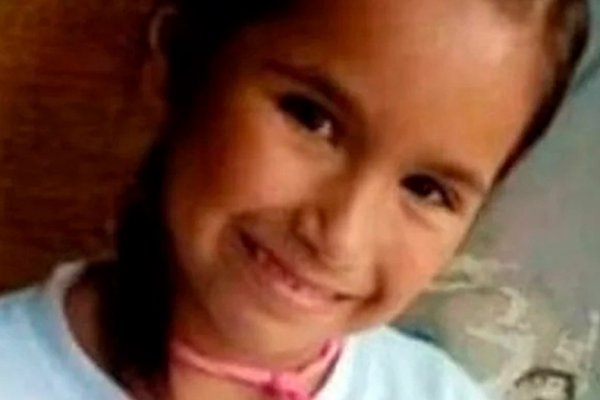 Buscan intesamente a una niña de 7 años en Parque Avellaneda