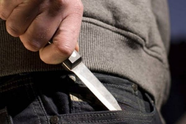 Corrientes: A punta de cuchillo asaltaron a un remisero