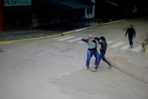 La Justicia confirmó validez de videos del ataque del intendente de Mburucuyá a periodista