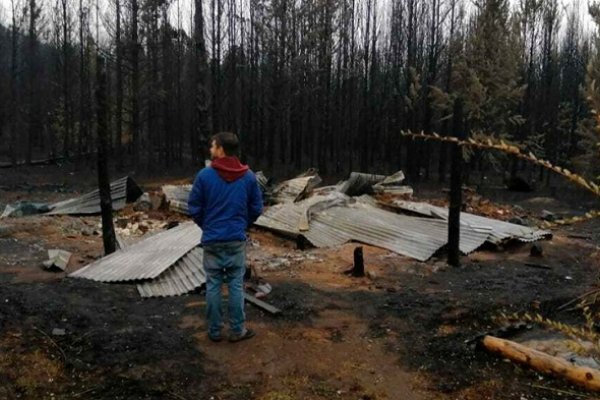 Otorgan beneficios excepcionales a la población afectada por los incendios en Chubut