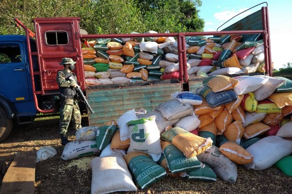 Prefectura Naval decomisó 10 toneladas de maíz