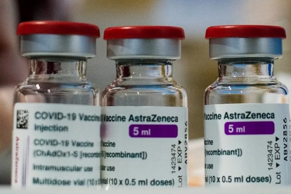 AstraZeneca anunció que su vacuna es 79% eficaz y que no genera coágulos tras pruebas