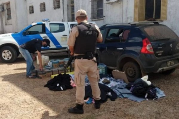 Contrabando a flote: Detuvieron a un hombre que enviaba mercadería a Uruguay