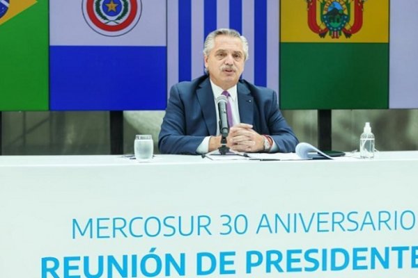 A 30 años de la creación del Mercosur, Fernández llamó a sus pares a profundizar la integración
