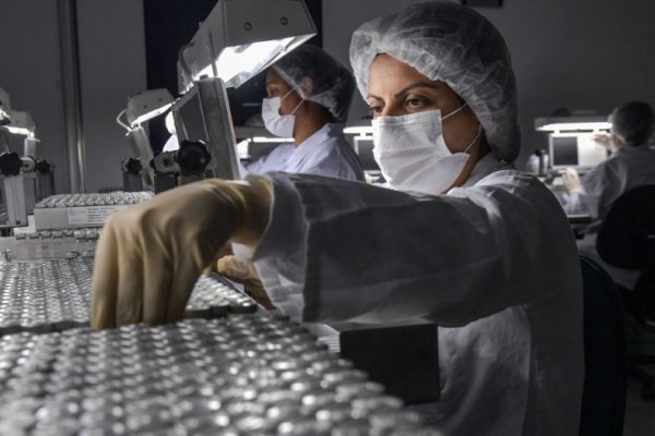 La Argentina ocupa el puesto número 20 en cantidad de vacunas recibidas