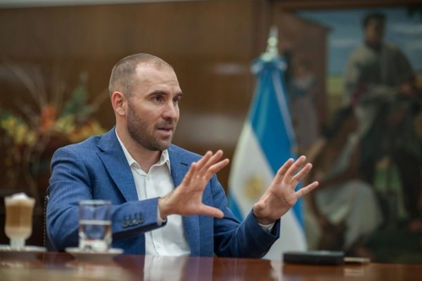Guzmán cruzó a Macri y aclaró que el Gobierno 