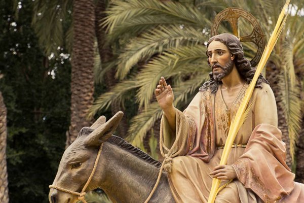 La Iglesia Católica celebra hoy el Domingo de Ramos: ¡Bendito el que viene en el nombre del Señor!