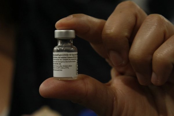 Pfizer aseguró que su vacuna tiene una eficacia en jóvenes de 12 a 15 años