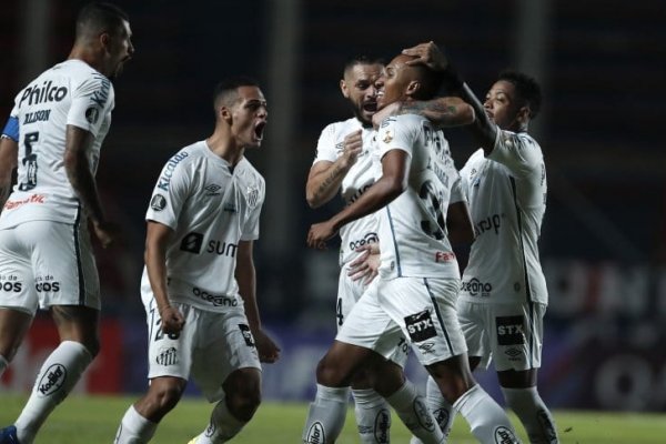 Copa Libertadores: San Lorenzo recibió un duro golpe contra Santos