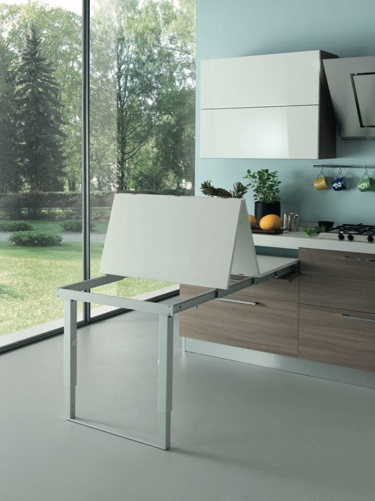 8 diseños de mesas plegables para aprovechar espacio en la cocina