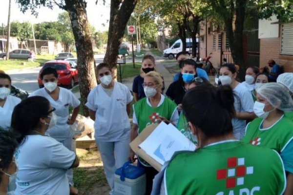 Covid: Inicia vacunación casa por casa a mayores de 60 años