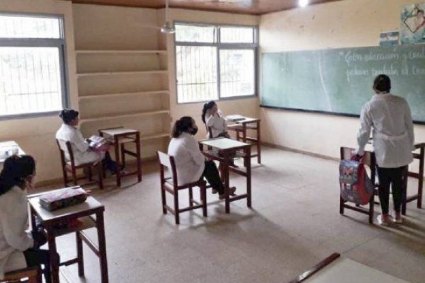 Brote Covid: No se suspenderán clases presenciales en Corrientes