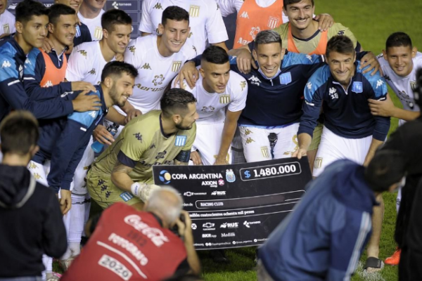 Racing ganó y espera al ganador de Boca Unidos y Godoy Cruz