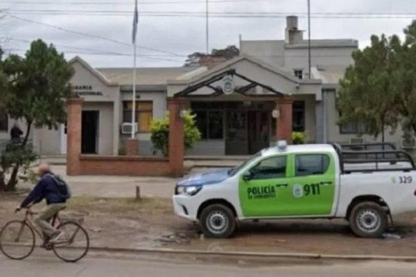 Recién liberado de una comisaría arrebató un celular y fue detenido