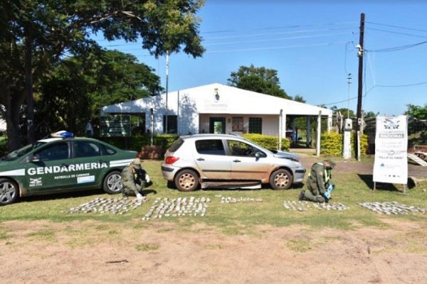 Corrientes: Gendarmes hallaron 71 kilos de marihuana en un automóvil