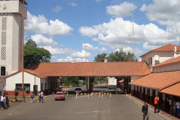 Corrientes: Bloqueo de camiones en la frontera con Brasil