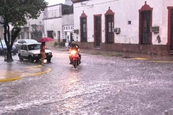 Pronóstico de tormentas y descenso de temperatura en Corrientes