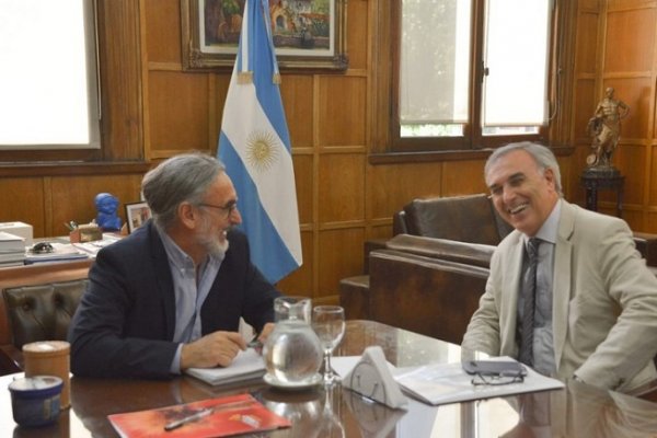 Corrientes gestiona definiciones en temas productivos trascendentales