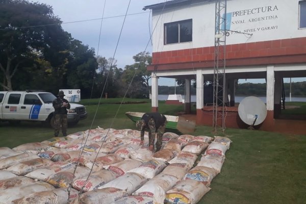 Prefectura evitó el contrabando de 4 toneladas de soja en Garruchos