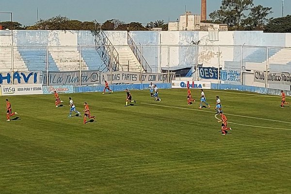 Boca Unidos perdió 2 a 1 frente a Racing de Córdoba
