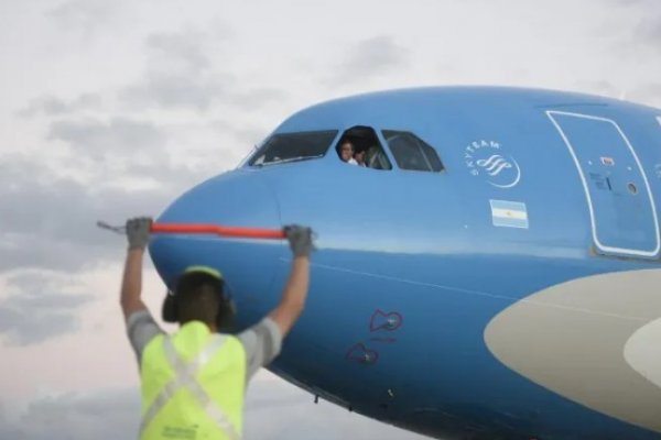 Nuevo vuelo a China: Saldrá esta semana y traerá un millón de dosis