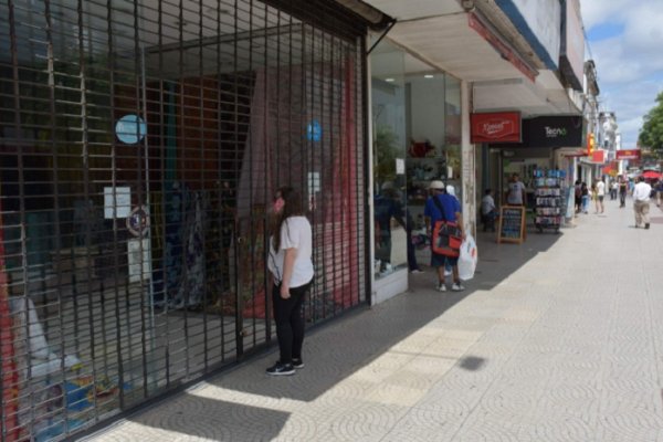 Sin actividad comercial el sábado