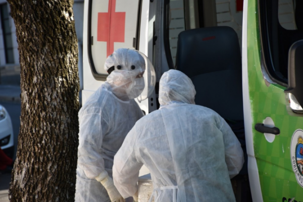 Pandemia: Fallecieron 2 pacientes en el Hospital de Campaña