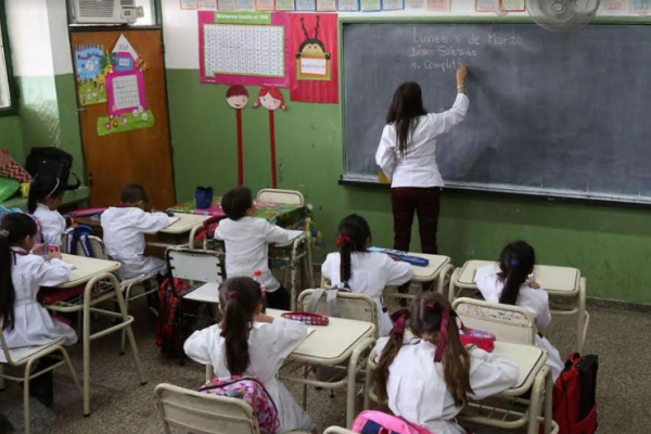 Ministra de Educación: Las provincias administran la presenciabilidad