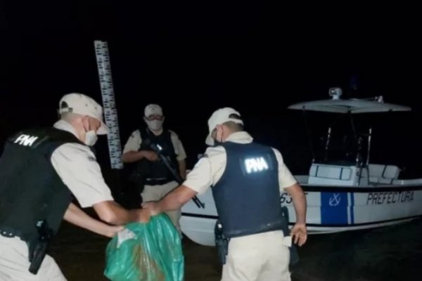 Incautaron 60 kilos de droga en una isla cercana a Itatí
