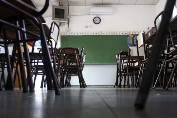 Niños de una escuela correntina practican juego diabólico