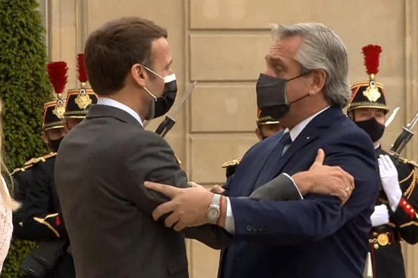 Macron a Fernández: Francia está de su lado en la renegociación de la deuda