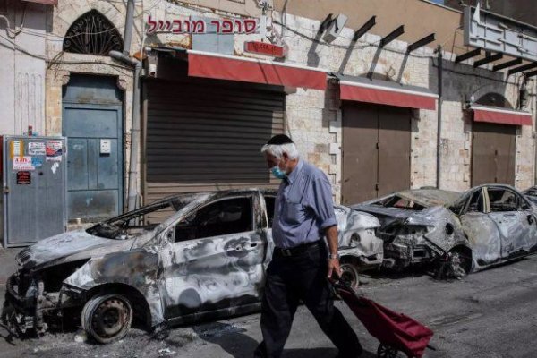 El Ejército de Israel desplegó tropas y aviones para atacar la Franja de Gaza