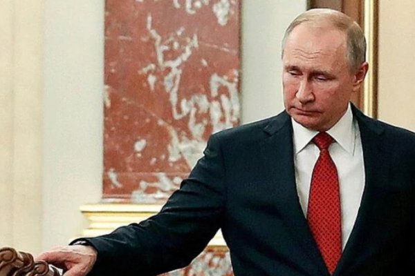 Vladimir Putin confirmó el envío regular de vacunas a la Argentina