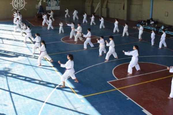 Tras más de un año el karate tuvo volvió a reunirse