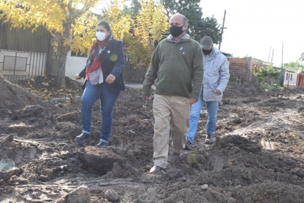 Caram coordinó avances de obras en el Parque Tressens y ampliación de servicios en barrios