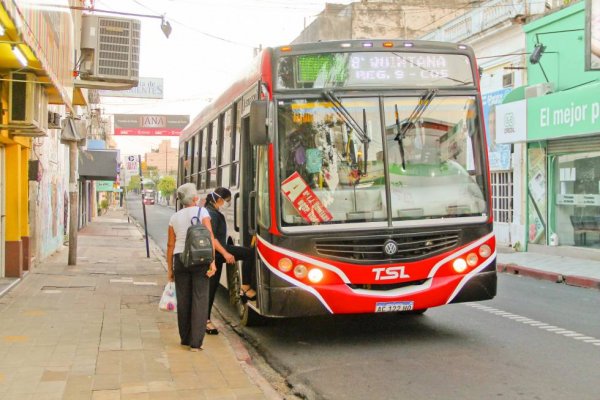 Se redujo la cantidad de unidades de colectivos en la Capital