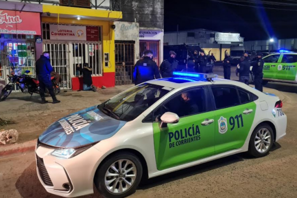 Toque de queda en Corrientes: La Policía demoró a 18 personas