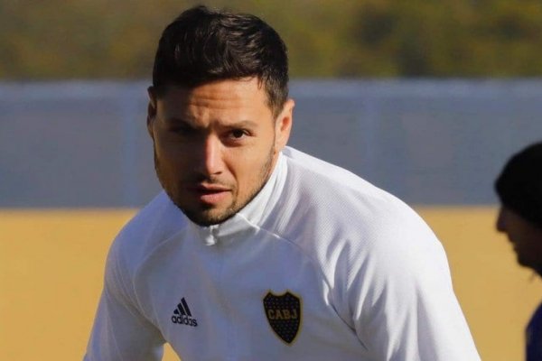 Zárate tuvo una charla con Russo: ¿se va de Boca en junio?